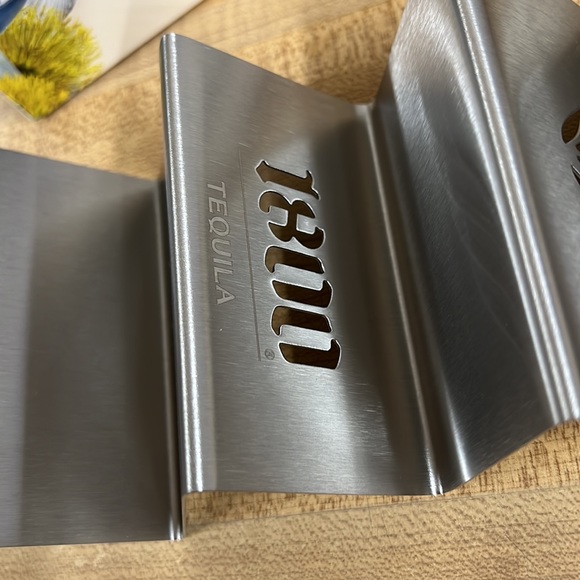 New 1800 Taco Holder Stand - Picture 6 of 11